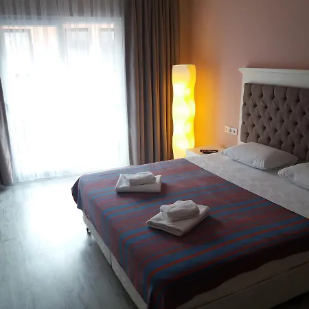Sakura Hostel *
